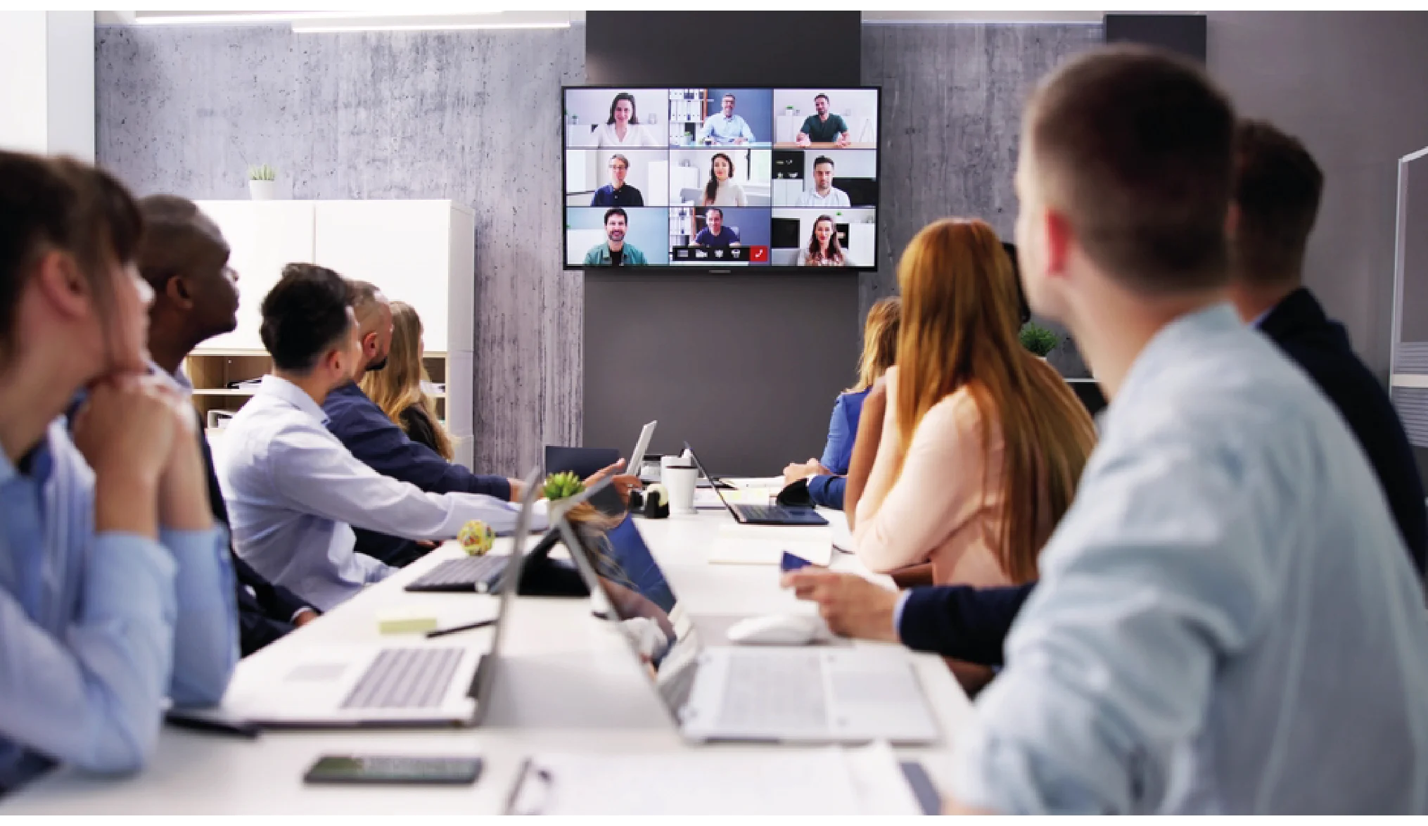 Fond section billets